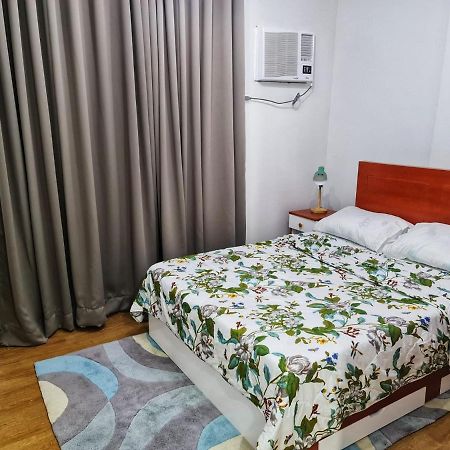 Mesatierra Garden Residences Davao City Esterno foto
