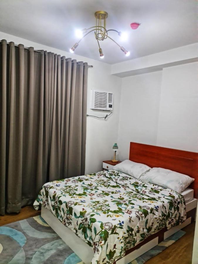 Mesatierra Garden Residences Davao City Esterno foto